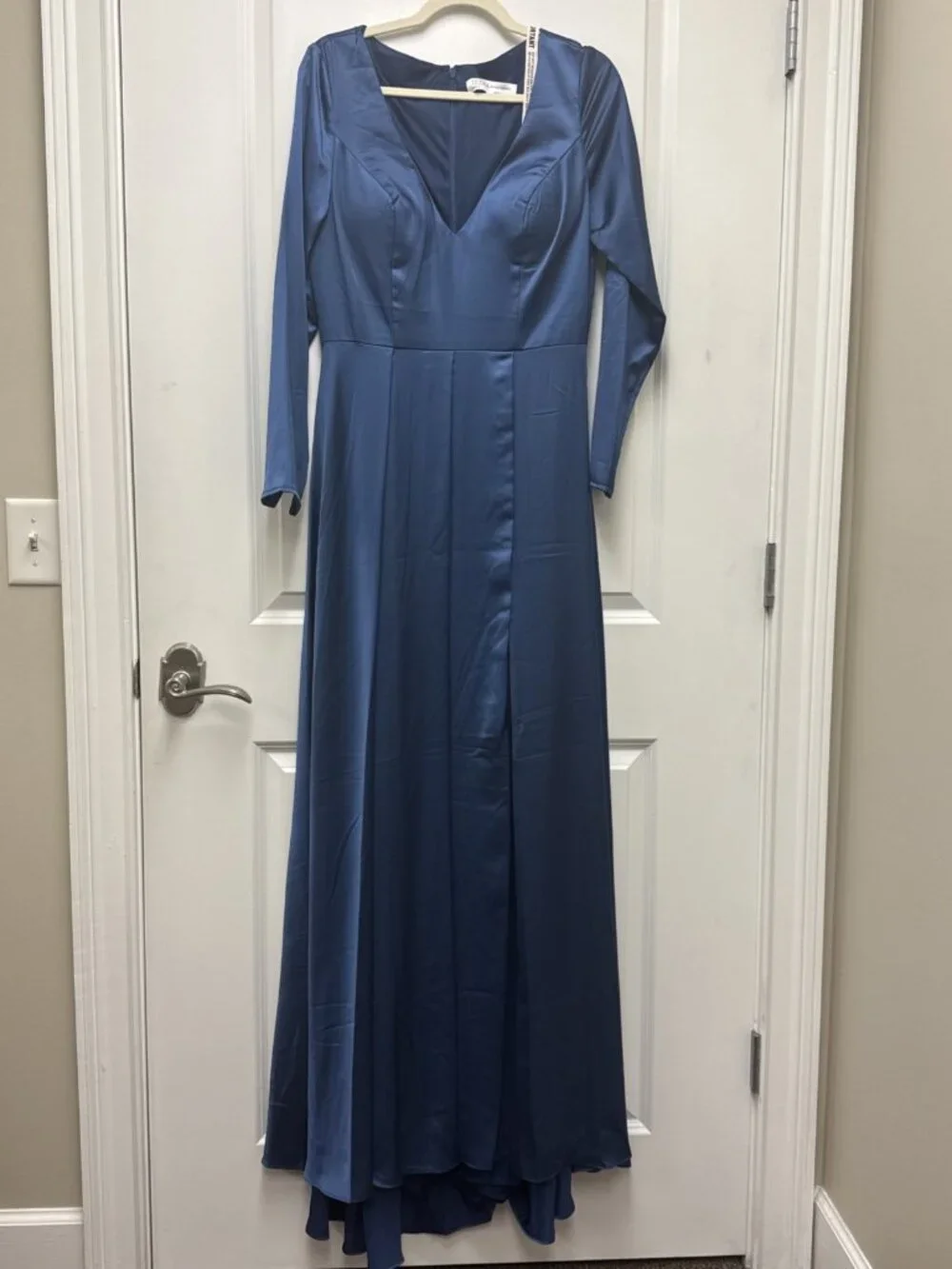 Mac Duggal Size 8 Blue 26613 Long Sleeve Satin A-Line Formal Gown Dress Wedding - Picture 5 of 12